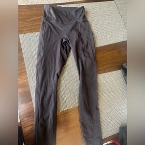 FABLETICS MOTION365 WOMENS LEGGINGS SIZE XS
